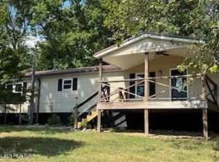 2242 Davis Ferry Rd, Loudon, TN 37774
