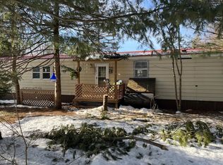 13 S Blueberry Ln, Rochester, NH 03867