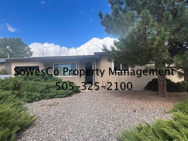 1032 Zuni Dr — Photo 1