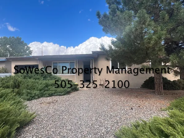 1032 Zuni Dr, Farmington, NM 87401