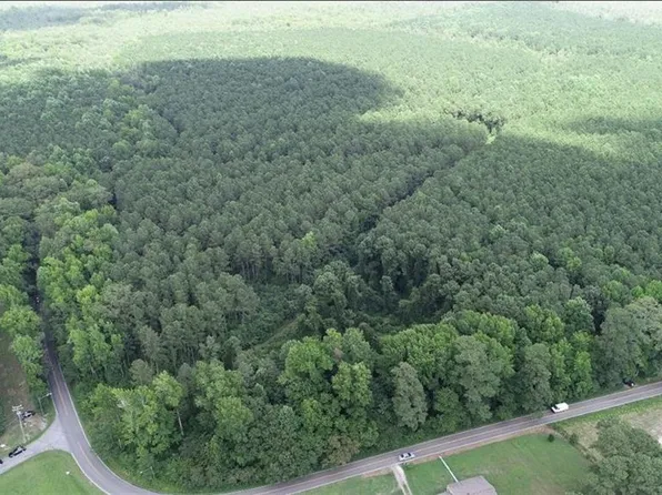 6664 Blackwater Rd, Virginia Beach, VA 23457