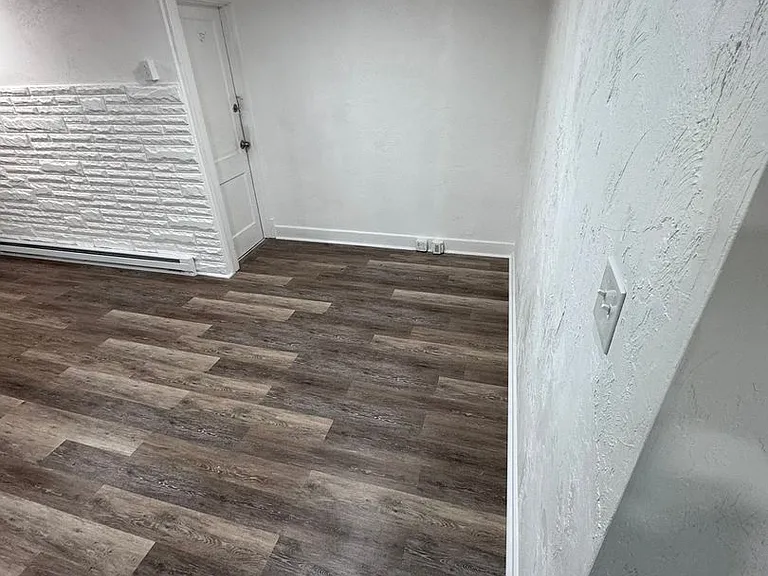 2918 Walnut St — Photo 6