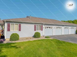 9448 Forestview Cir, Grand Blanc, MI 48439