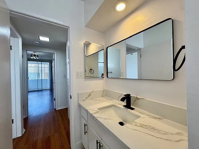 337 S Elm Dr #4 — Photo 20