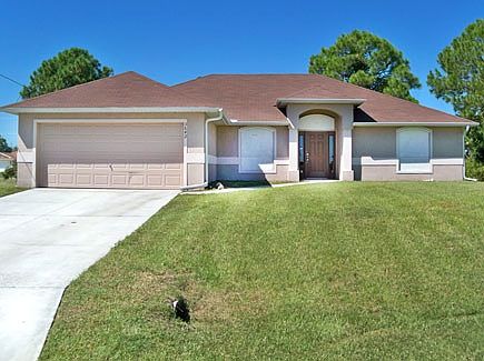 1st image of 3642 NE 11th Pl