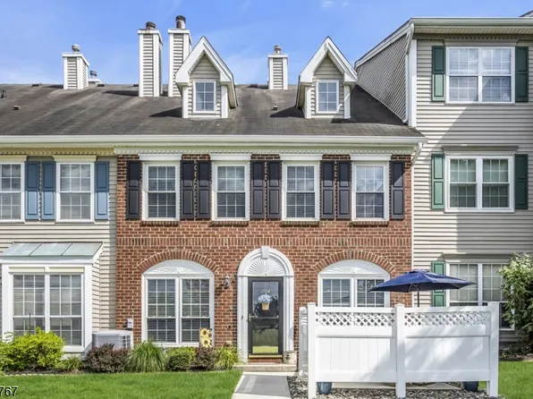 1704 Breckenridge #1704, Branchburg Twp., NJ 08876