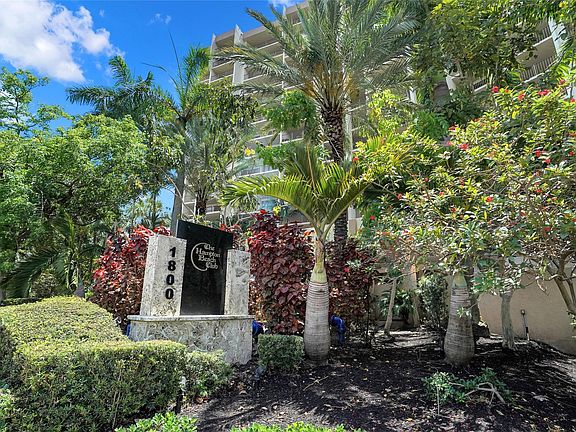 2nd image of 1800 S Ocean Boulevard #1002