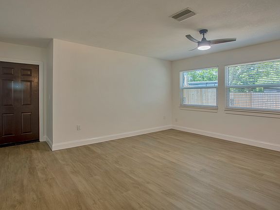 Large Living Area