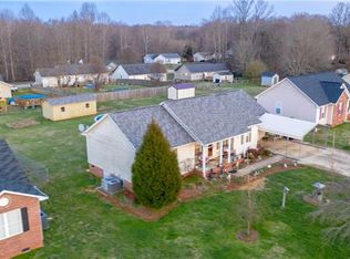 1026 Lauren Glen Dr, China Grove, NC 28023