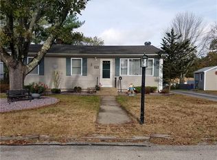 41 Morris St, Coventry, RI 02816