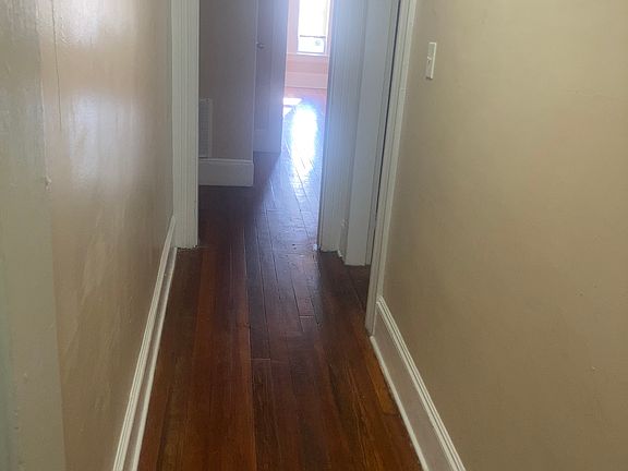 4th image of 1154 Iranistan Ave