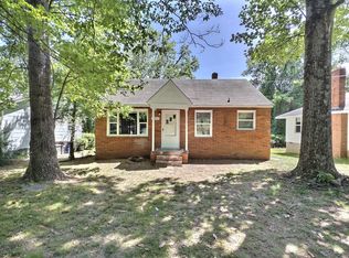 2317 Redbud Ln, Winston Salem, NC 27106