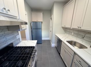 32 Park Vale Ave APT 5, Allston, MA 02134