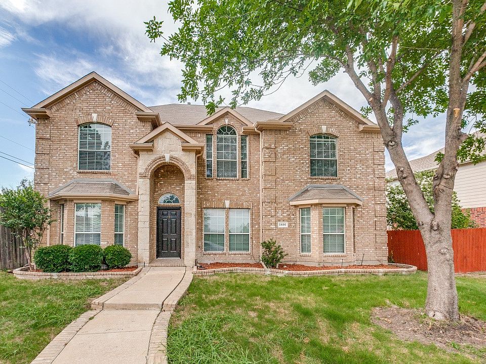 1st image of 1801 Bur Oak Dr