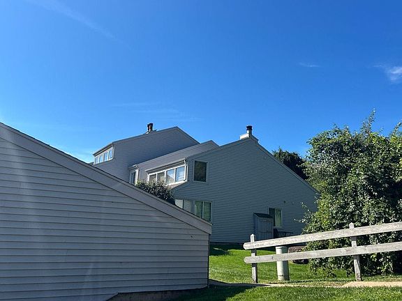 2nd image of 208B Brittany Farms Rd