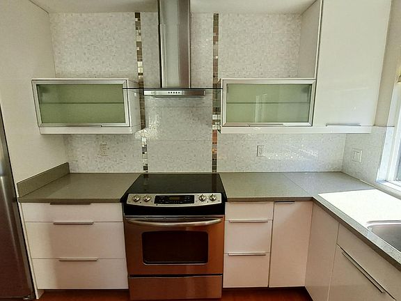 5th image of 5691 Begonia Dr