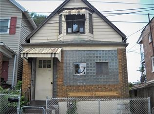 1402 Wolfe Ave, Braddock, PA 15104