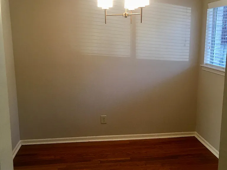 712 Goodman St — Photo 7