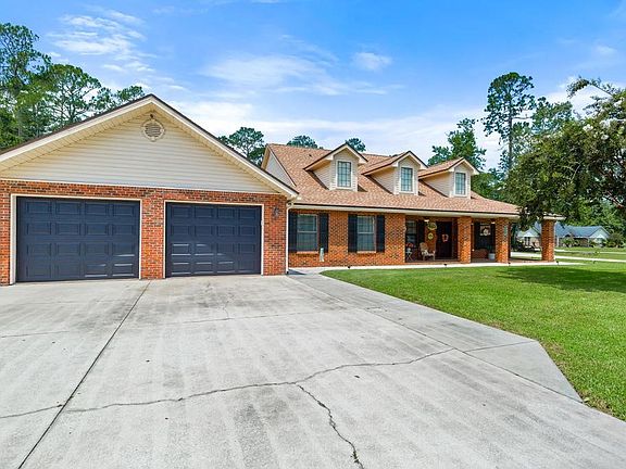 3rd image of 14470 Conifer Cove Trl
