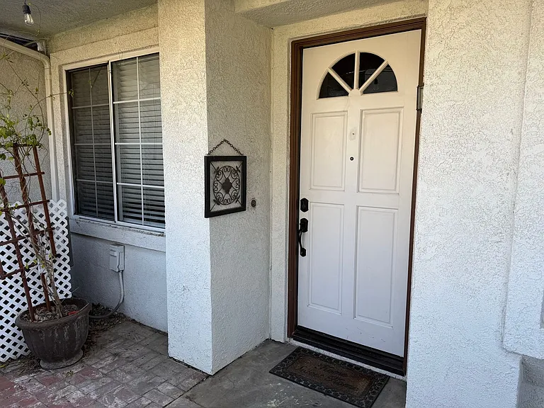 231 Camino Toluca — Photo 3