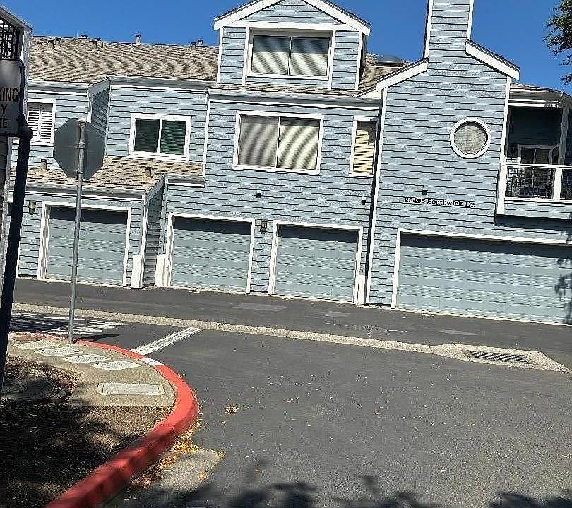 1st image of 25495 Southwick Dr APT 103