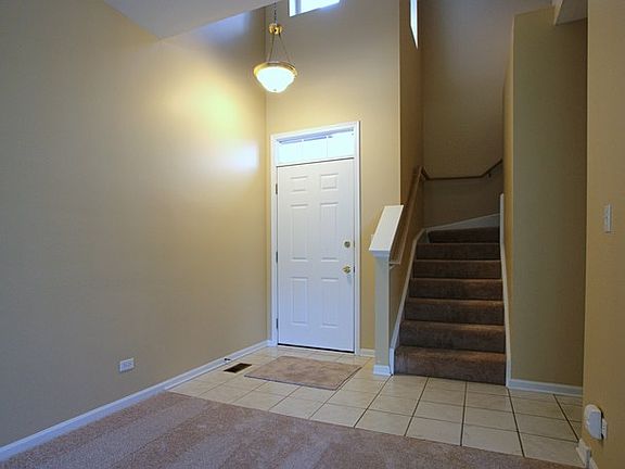 3rd image of 397 Pine Lake Cir