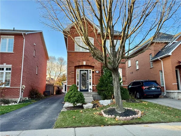 2488 Capilano Cres, Oakville, ON L6H 6L4