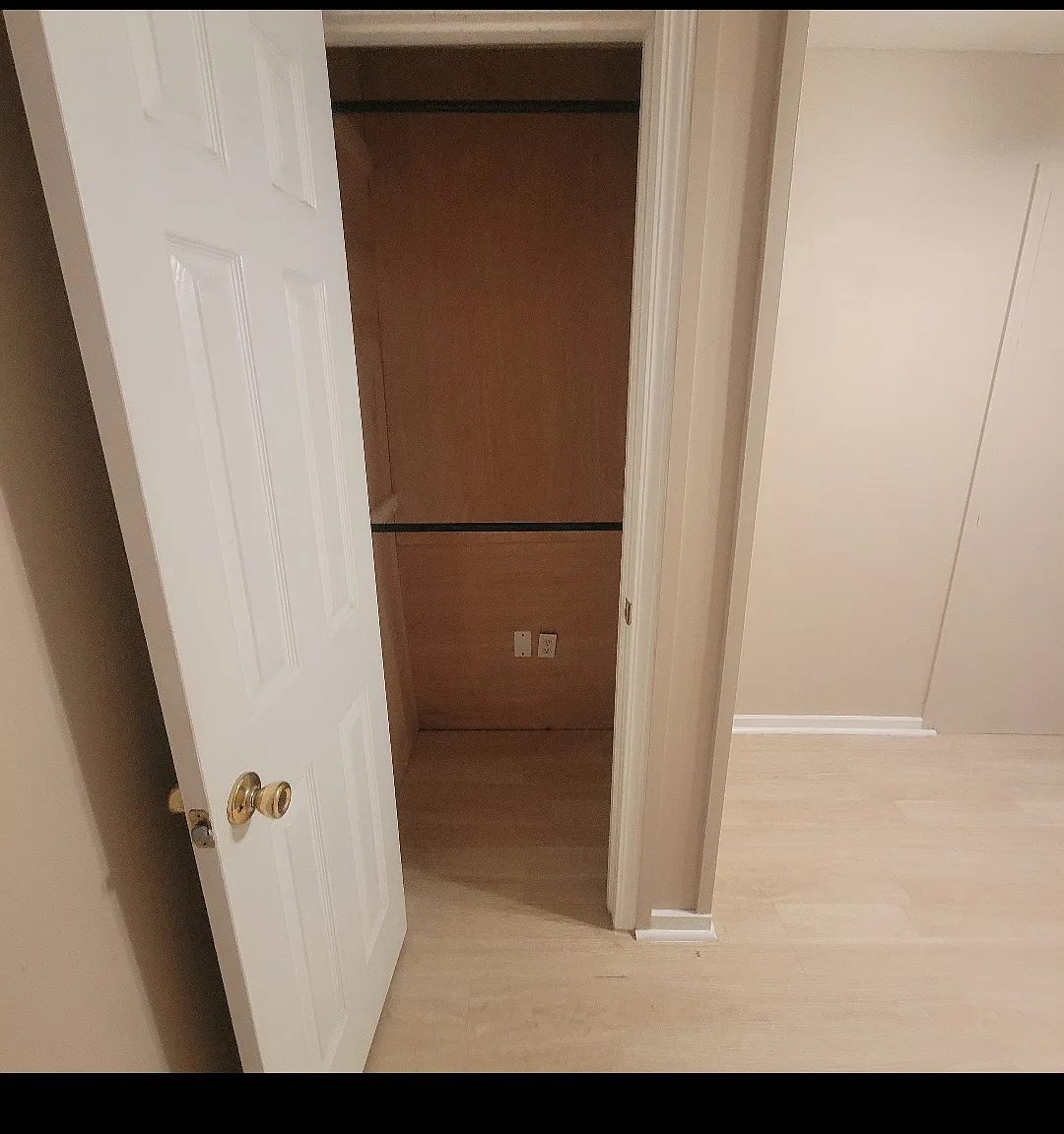 6105 Franklin Ave — Photo 4
