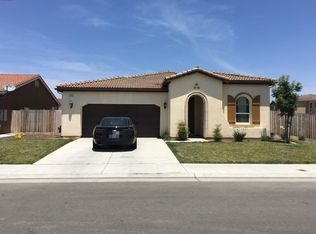 3743 Finchwood Ave, Clovis, CA 93619