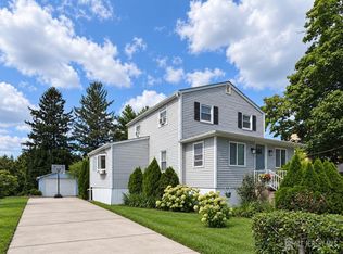 17 Old New Rd, Monmouth Junction, NJ 08852