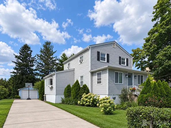 17 Old New Rd, Monmouth Junction, NJ 08852