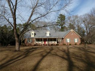 3663 Cedar Hill Dr, Fayetteville, NC 28312