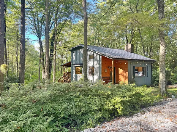 6622 Gingercake Rd, Newland, NC 28657