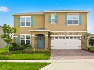 33428 Country House Dr, Sorrento, FL 32776
