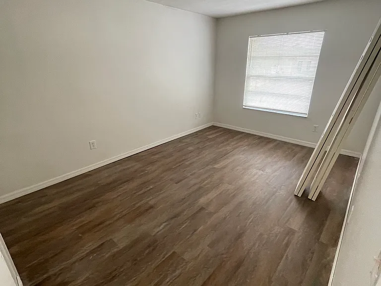 406 Banana Cay Dr — Photo 9