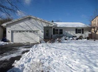 6093 Darby Ln, Columbus, OH 43229