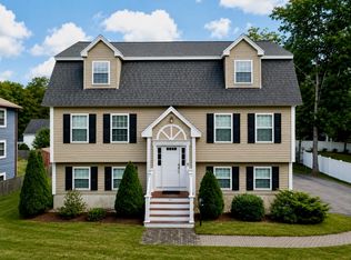 33 Belmont St, Reading, MA 01867