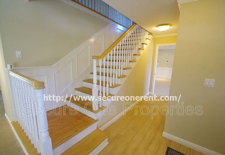 5827 Fairhaven Ave — Photo 19