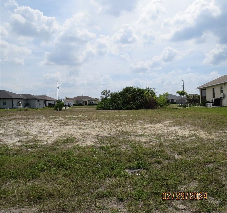 1st image of 4218 NW 33rd St