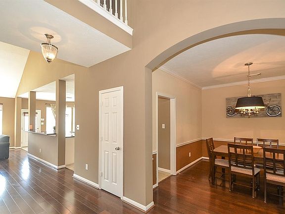 5th image of 12431 Shadycrest Dr