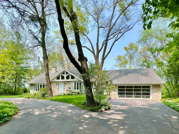 W4438 Mary Hill Park Dr, Fond Du Lac, WI 54937
