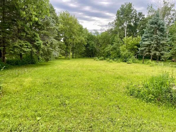 208 Skyline Dr, Wabasha, MN 55981