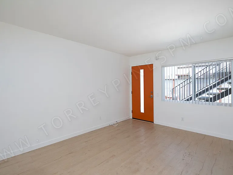 4576 Idaho Street — Photo 9