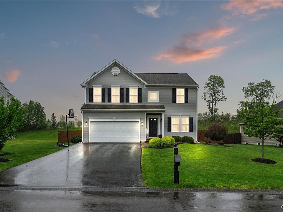 1st image of 47 Waterfront Dr