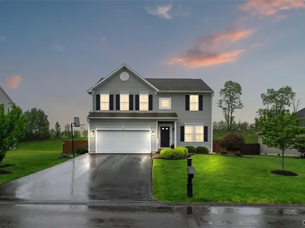 47 Waterfront Dr, Baldwinsville, NY 13027