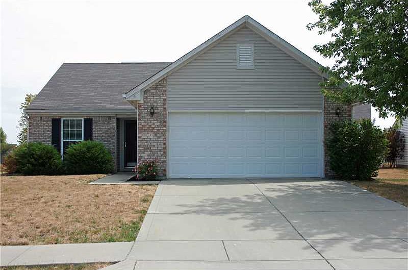 1st image of 769 Hollowood Ln