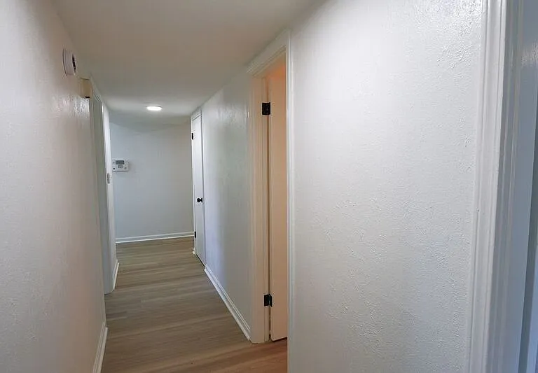 2819 Broadview Dr NW — Photo 16