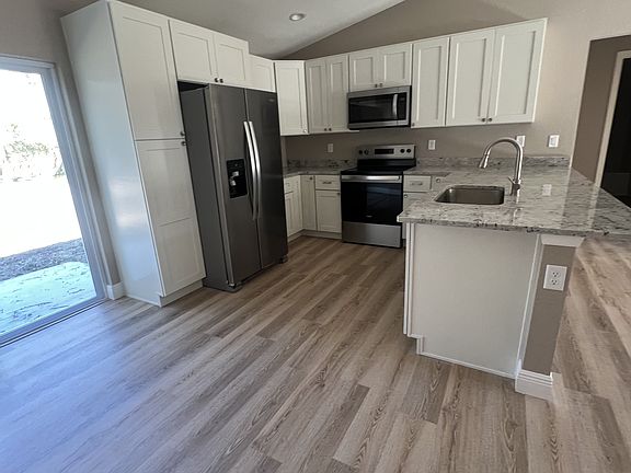 2nd image of 3481 SE 137th St
