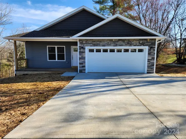 47 Eller Ford Rd, Weaverville, NC 28787