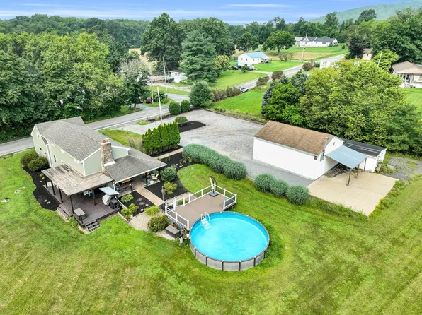 465 Mount Airy Rd, Lewisberry, PA 17339